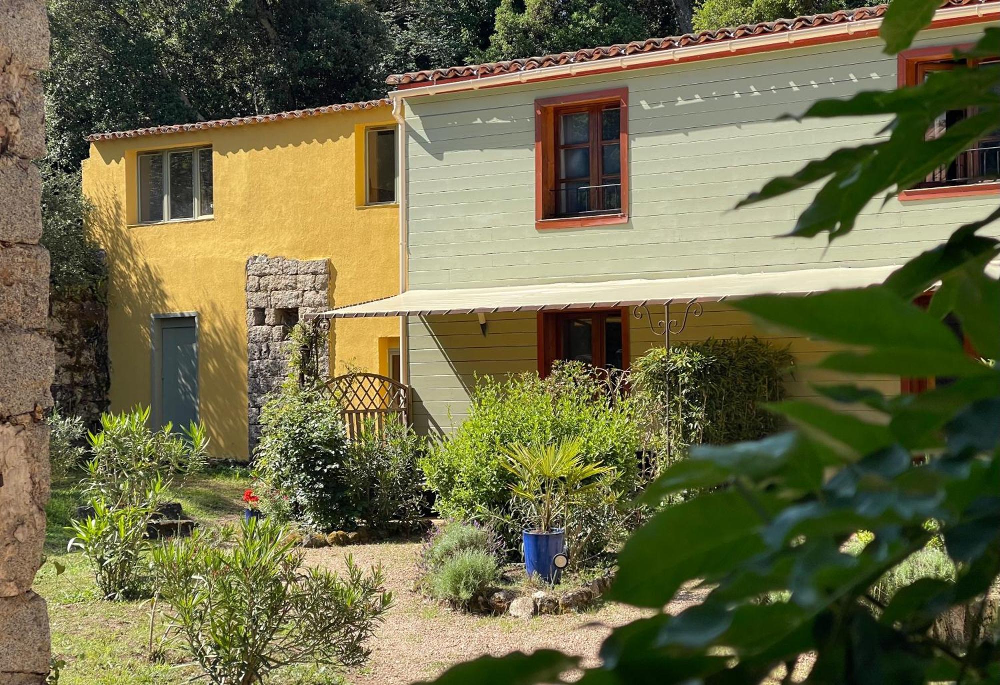D'hotes Barraconu Bed & Breakfast Porto-Vecchio (Corsica)